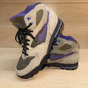 Vintage Nike Air 90s Caldera Wanderschuhe grau lila US Größe 8,5 ansehen UNGETRAGEN! - Bild 1 von 15