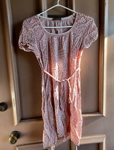 Brandy Melville Wrap Dress Pink Floral Cap Sleeves Lightweight Summer Size/3 - Picture 1 of 6