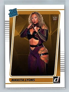 2022 #112 Nikkita Lyons Panini Chronicles Donruss WWE Rated Rookie NXT 2.0 - Foto 1 di 2
