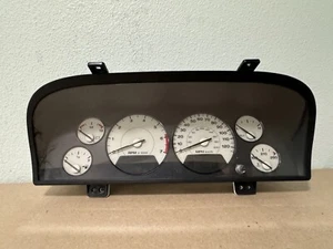 Cuadro de instrumentos velocímetro Jeep Grand Cherokee WJ 02-04 - Imagen 1 de 10