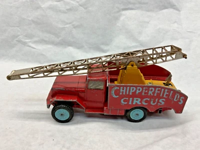 Vintage Corgi Major Toys Chipperfields Circus International 6x8 Crane Truck - Image 1 of 4