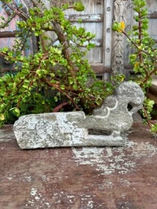 1800's Antique Green Stone Hand Carved Parrot Figure Hanging Door Side Hanger - Picture 1 of 10