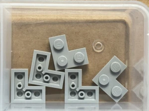 Piezas LEGO - Placa Gris Azulado Claro 2 x 2 Esquinas - No 2420 - Cantidad 5 - Imagen 1 de 1