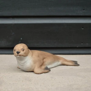 Aynsley Common Seal Figurine Nature Wildlife Coast - Picture 1 of 7