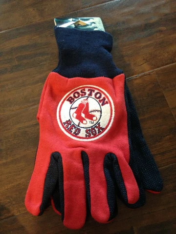Boston Red Sox Utility Gloves~NEW~MLB GEAR Cover