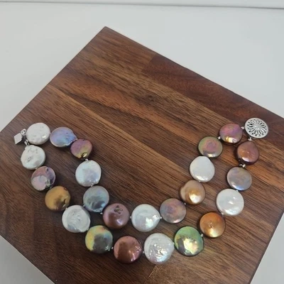 Brazalete de broche relleno de oro blanco 14/20 de perlas de moneda blanca cultivada de 2 hilos 7,5 pulgadas Foto 1 de 4