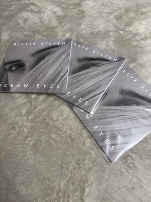 Billie Eilish Ocean Eyes Single Vinyl 7 Inch Translucent Turquoise - Bild 1 von 4