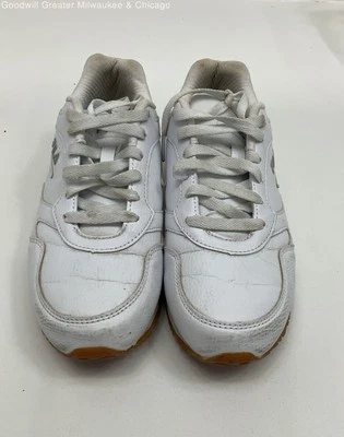 Fila Women's 7.5 White Tennis Shoe - Image 1 of 4