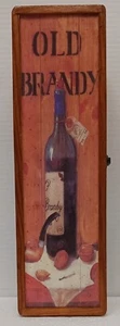 Scatola vino singola in legno con chiusura e corda superiore ~ "Old Brandy" ~ gruppo rinascimentale int - Foto 1 di 9