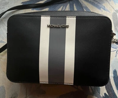 Bolso Bandolera MICHAEL KORS Rayas Centrales JSI LG EW Cuero Saffiano Negro Foto 1 de 4