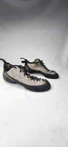Mad Rock Science Friction Gray FX5  Rock Climbing Shoes - Size US 8 / 41 Euro - Picture 1 of 17