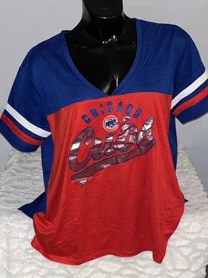 CHICAGO CUBS MLB BASEBALL MESH V-NECK SHORT SLEEVE JERSEY SHIRT WOMENS XL NWOT - Image 1 of 2