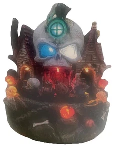 Halloween Pumpkin Hollow Spooky Skull House Lights & Sounds Train Moves /Track - Picture 1 of 8