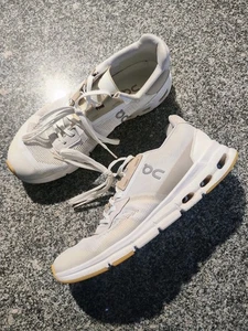 Zapatillas deportivas para correr para mujer talla 9 Cloudrift sin teñir arena blanca zapatos de gimnasio suizos - Imagen 1 de 8