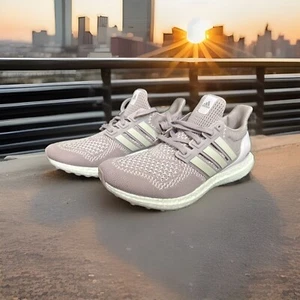 Adidas Ultraboost 1.0 Damenschuhe Preloved Fig/Grau/Fast Pink Größe 10 - Bild 1 von 14