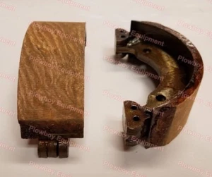 BRAKE SHOE SET 66385-22390 for KUBOTA Compact Tractor B2150 B8200 B9200 Ind B20 - Picture 1 of 6
