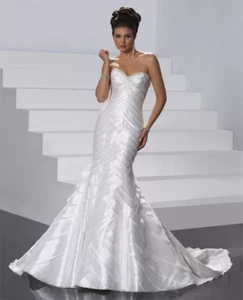 Sottero & Midgley Farrah 10 Wedding Dress White Corset Chevron Tiers RSM1065 New - Picture 1 of 7