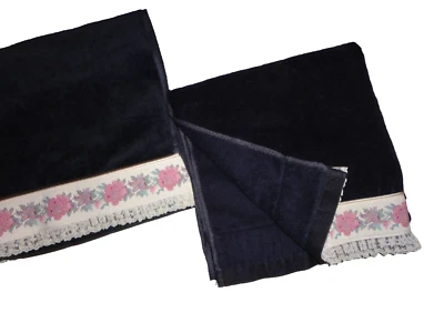 JUEGO TOALLAS DE BAÑO VINTAGE TAPIZ FIELDCREST NEGRO ENCAJE FLORAL TERCIOPELO (2P) 26X49 Foto 1 de 4