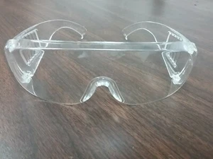 VISITOR PROTECTIVE GLASSES EYEWEAR   WHOLESALE - WO-PG - Picture 1 of 4