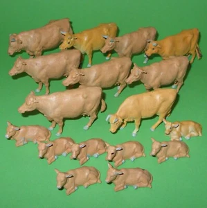 Britains Farm / 17x Jersey Bulls, Cows & Calves - Picture 1 of 5