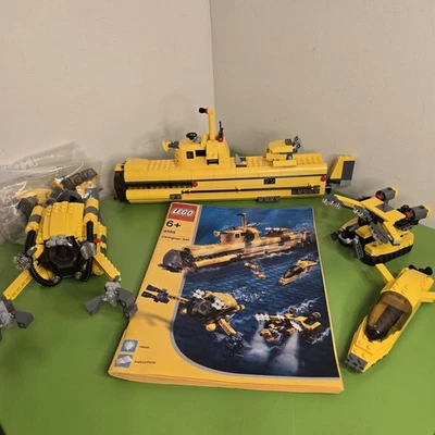 LEGO Creator: Underwater Exploration (4888) Vintage Designer Set W/ Instructions - Image 1 of 4