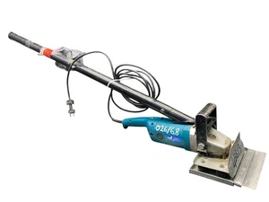 Makita Teppichstripper Bodenstripper Bodenbelagentferner 230V 49820 - Picture 1 of 5