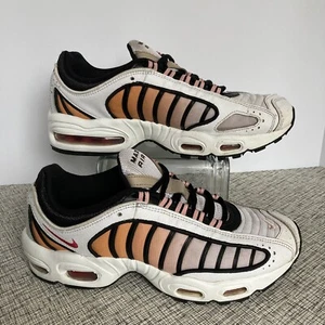 Nike Air Max Tailwind 4 Womens 9.5 Running Shoe Sneakers White Gym Training Spot - Picture 1 of 9