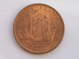 1967 UNCIRCULATED HALF PENNY Queen Elizabeth II - From a Year Pack UNC - Picture 1 of 3