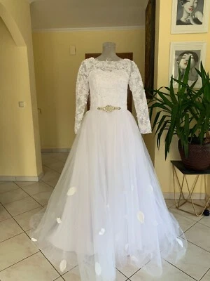 Brautkleid Hochzeitskleid mit langen Ärmeln Neu - Bild 1 von 4
