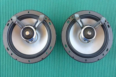 Vintage Kenwood Advanced Lightweight DualMags Speakers Peak Power  180 Watts - Image 1 of 4