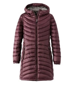 LL Bean Womens MEDIUM Ultralight 850 Down Hooded Coat Jacket Parka in DARK PLUM - Picture 1 of 21