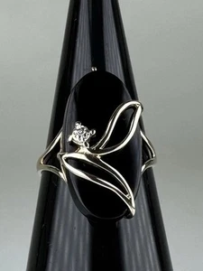 Anillo envolvente vintage de oro amarillo de 14k de ónix negro con hoja de diamante talla 5 - Imagen 1 de 10