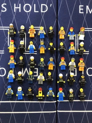LEGO CITY MINIFIGURE LOT TOWN POLICE FIRE FIGHTER CONSTRUCTION CHIEF 40 Figures - Image 1 of 4