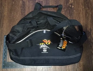 🎸Borsa Kiss Kruise che ho regalato dalla squadra Kruise! con tovagliolo ed etichetta bagaglio 2011🎁 - Foto 1 di 10