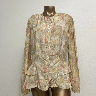 Blusa blusa vintage floral vitoriana com babados creme tamanho M Cottagecore pastel - Imagem 1 de 4