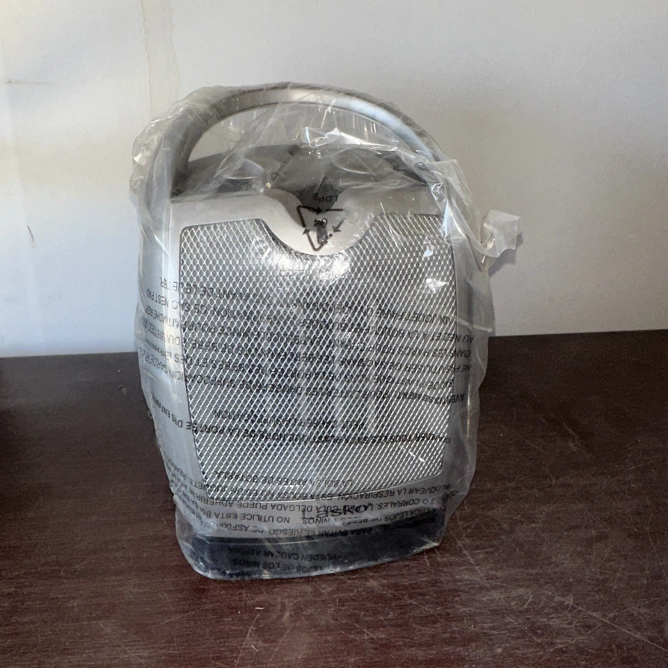 Lasko 5409 1500W Oscillating Ceramic Heater - Grey - Image 1 of 4