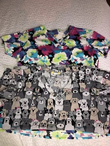 Wonder Flex Scrub Top - Picture 1 of 3