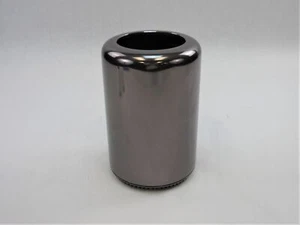 Apple MacPro A1481 Late 2013 Xeon E5-1650v2 3.50GHz 32GB RAM 256GB SSD, C4*446 - Picture 1 of 7