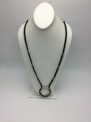 Collar círculo cuero tono plata marca Lucky D26 Foto 1 de 4