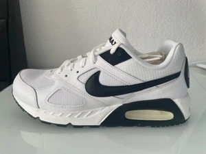 Nike Air Max IVO Herren Workout Sneaker, neu, Gr.44 - Bild 1 von 19