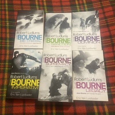 Robert Ludlum & Van Lustbader - Jason Bourne x6 Book Bundle📘 - Image 1 of 4