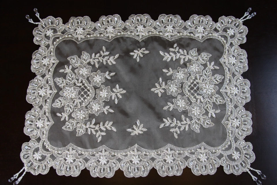 GRANTLINEN White Ivory Handmade Beaded Pearl Sheer Victorian Wedding Table Runner Placemats
