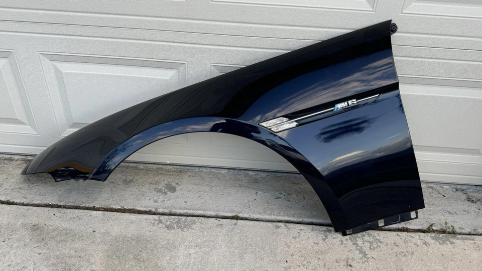Cubierta del panel del guardabarros delantero BMW M6 E63 E64 lado izquierdo del conductor azul OEM Foto 1 de 4