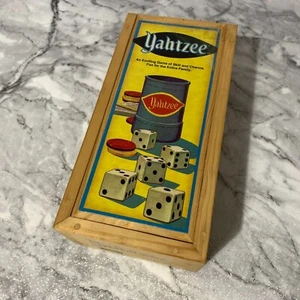 Yahtzee Nostalgia Games Series Wooden Box Parker Bros Hasbro 2004 Dice - Picture 1 of 7