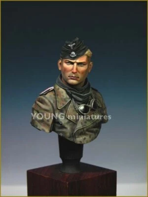 Young Miniatures - SS Panzer Crew WWII  - 1/10th Resin Bust - YM1806 - Image 1 of 4