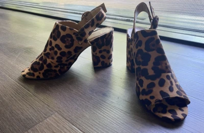 Botines abiertos con estampado de leopardo para mujer BAMBOO Talla 7 NUEVO Foto 1 de 4