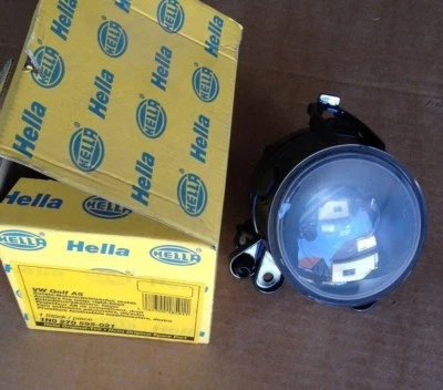 VW Golf 5 V  Nebelscheinwerfer rechts HELLA 1NO270595021/ NEU NOS - Image 1 of 4