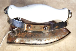 Vintage White Porcelain Handle Electric Iron - Picture 1 of 4