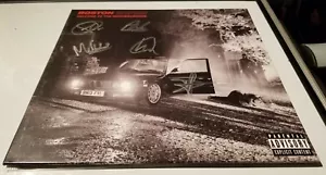 Welcome To The Neighbourhood by BOSTON MANOR vinile colorato autografato firmato - Foto 1 di 4