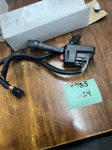 Turn Signal Switch SIG-90251Y103-3 - Picture 1 of 2